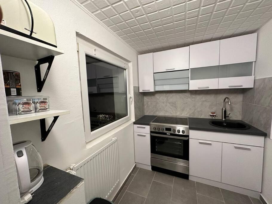Mini Appartement Neben Theater Duisburg Exterior foto